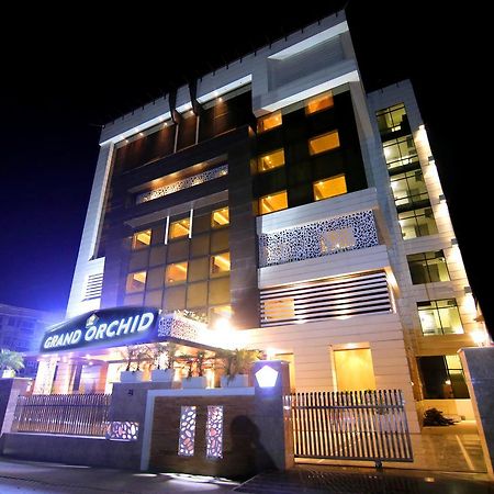 Hotel Grand Orchid Харидвар Экстерьер фото