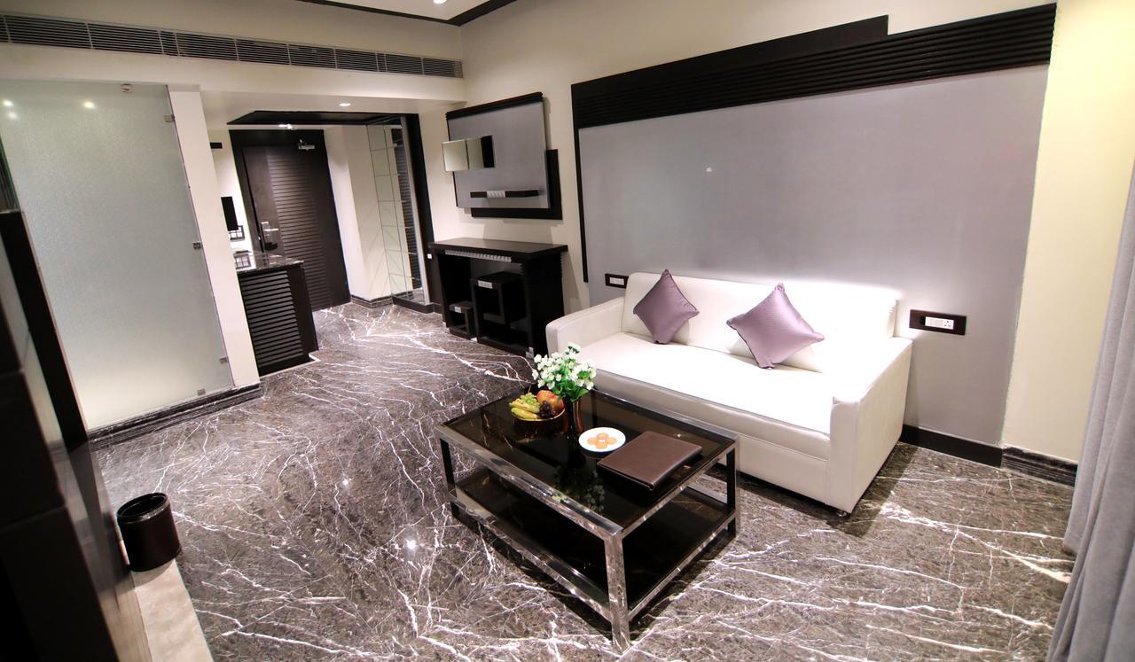 Hotel Grand Orchid Харидвар Экстерьер фото